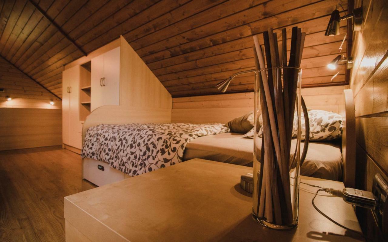 Вилла Lazec Country House Pluznje Экстерьер фото